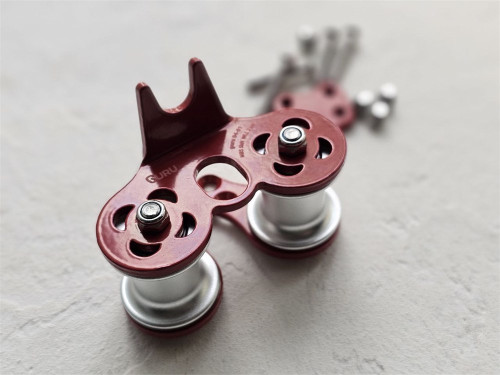  Ролик GURU Treck V2 для навесной переправы красный в Луганске  