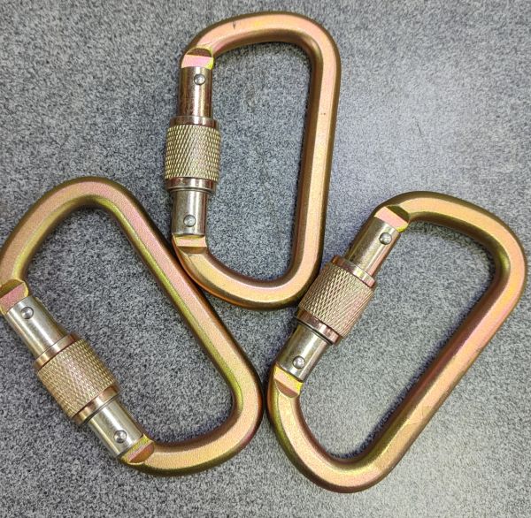  Карабин Венто Высота 512 сталь трапеция муфта (3шт) в Луганске  