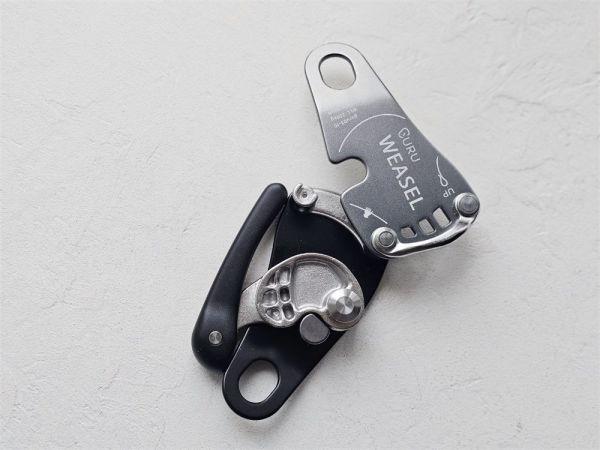  Страховочно-спусковое устройство GURU WEASEL в Луганске  