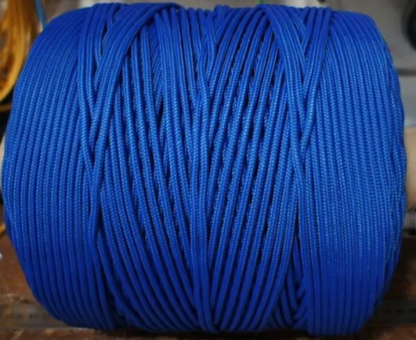 Шнур ПА плетеный 16-ти пр.с ПА серд.d 4 мм синий в Луганске  