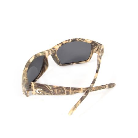 Купить Очки Следопыт Dark camo в футляре,линзы grey в Луганске